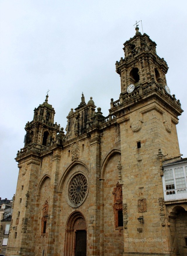 camino-de-santiago-del-norte foto de la catedral de mondonedo